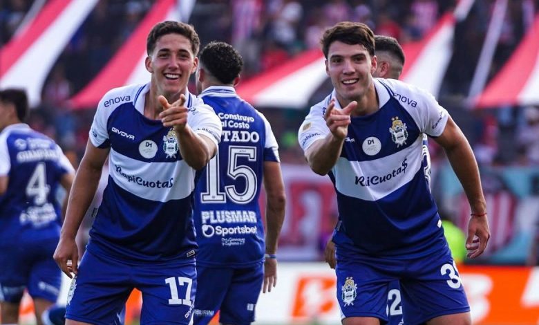 Photo of Gimnasia visita a Barracas Central con la idea de seguir prendido en el Apertura